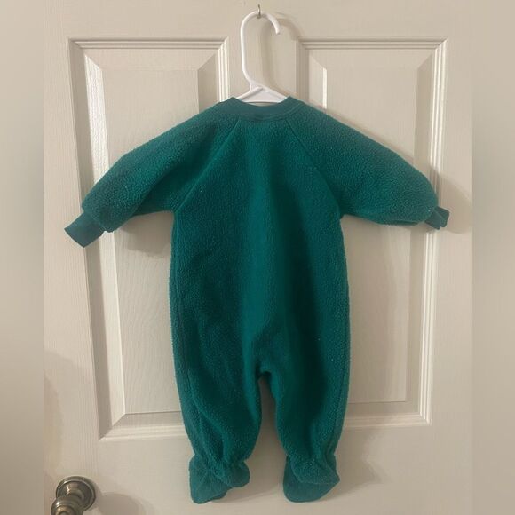 Vintage Carters Baby Onesie Sleeper 6-12 months - Picture 2 of 3